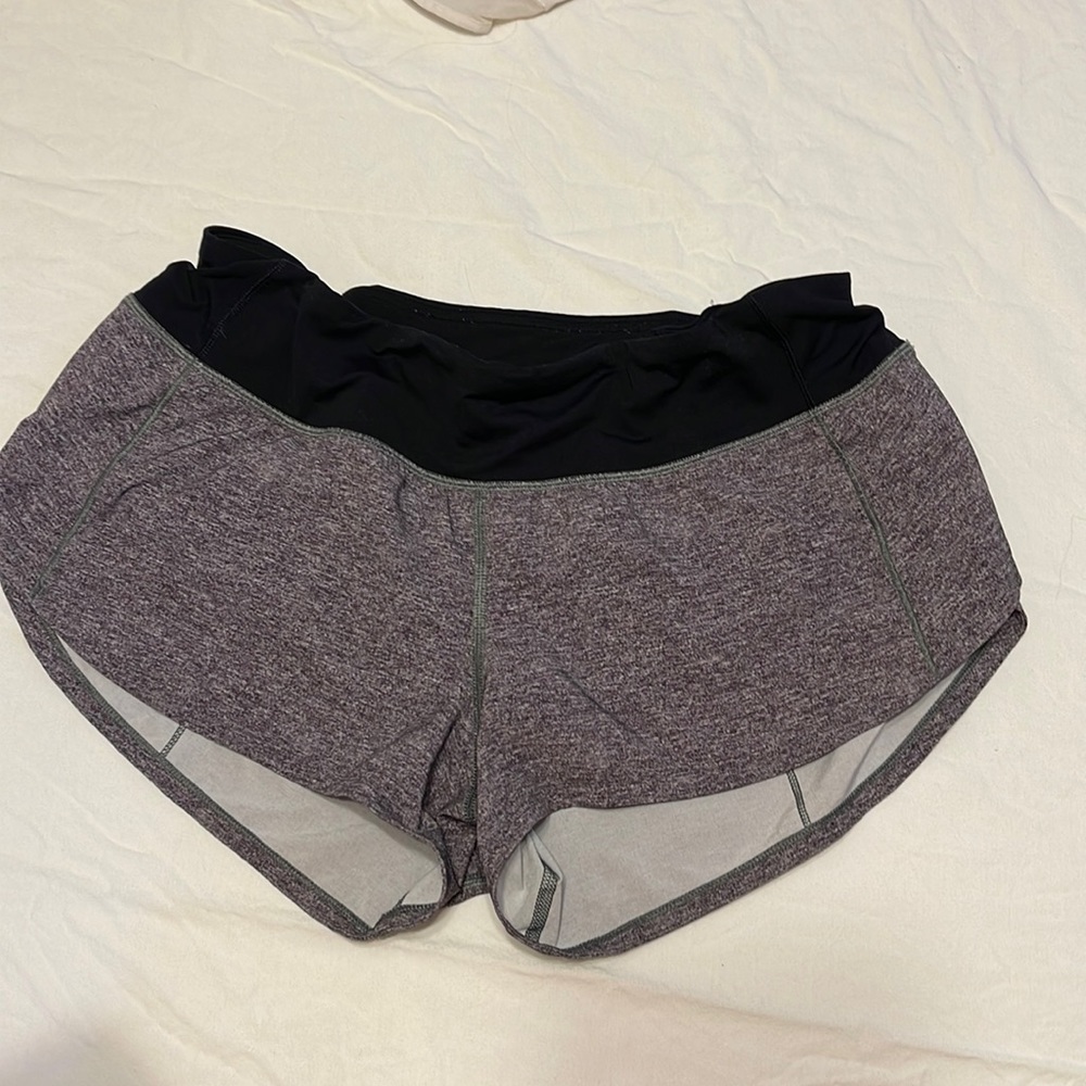 Lululemon shorts size 6